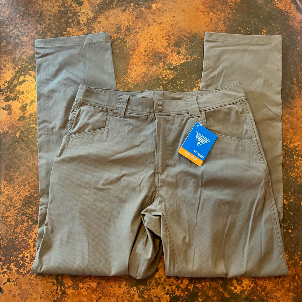 Men’s NWT Columbia Performance Pants, Gray, 32W x 32L